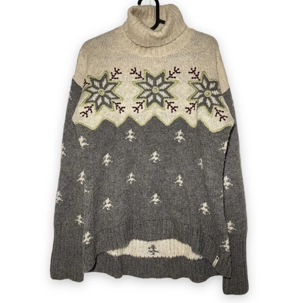 VINTAGE Woolrich Nordic Turtleneck Sweater size M